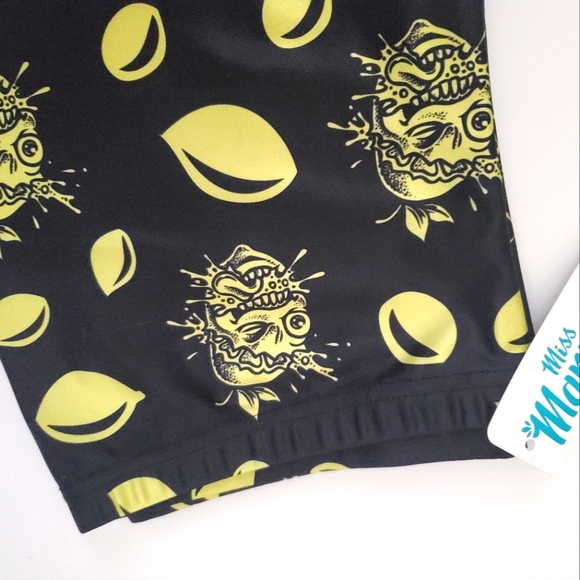 NWT Miss Mary Jane Leggings Size Medium - Picture 8 of 9